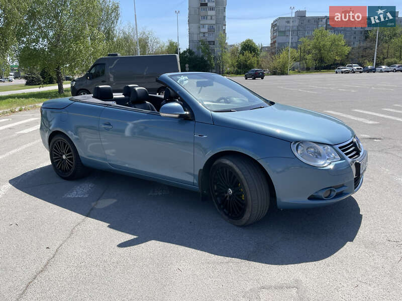 Кабриолет Volkswagen Eos 2007 в Запорожье
