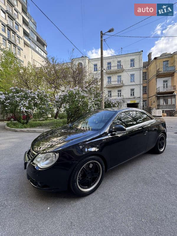 Кабриолет Volkswagen Eos 2008 в Киеве