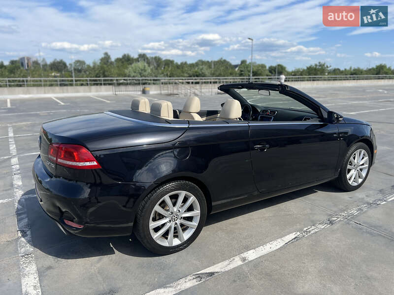 Кабриолет Volkswagen Eos 2013 в Киеве
