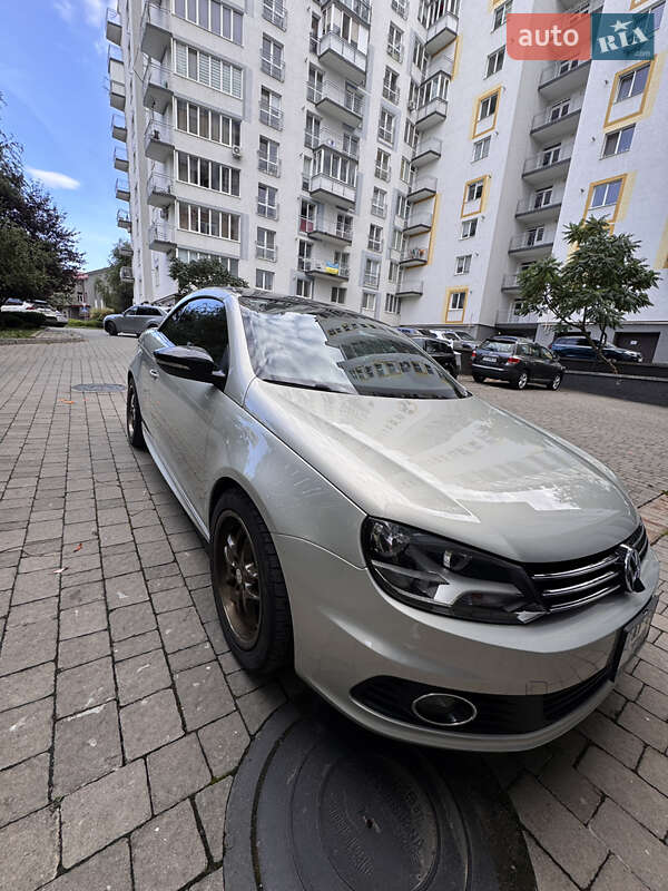 Кабриолет Volkswagen Eos 2012 в Ивано-Франковске