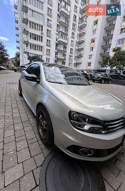Кабріолет Volkswagen Eos 2012 в 