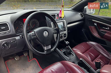 Кабриолет Volkswagen Eos 2006 в 