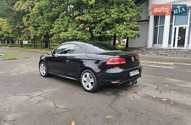 Кабриолет Volkswagen Eos 2012 в 