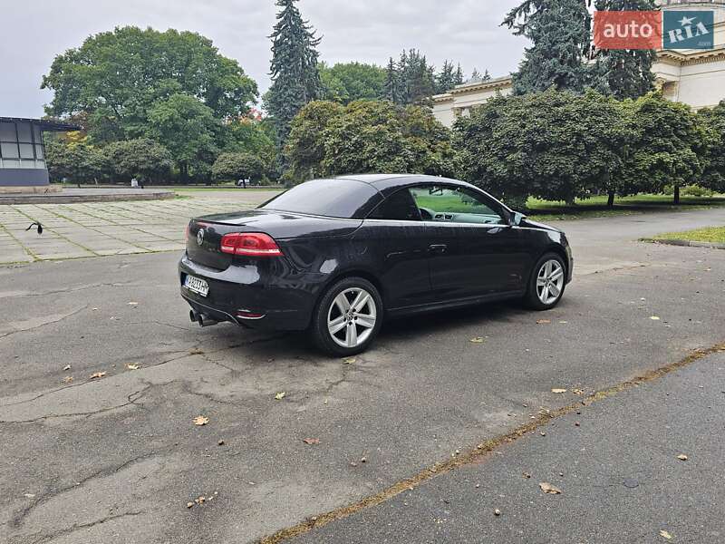 Кабриолет Volkswagen Eos 2012 в Киеве