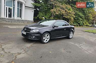 Кабриолет Volkswagen Eos 2012 в 
