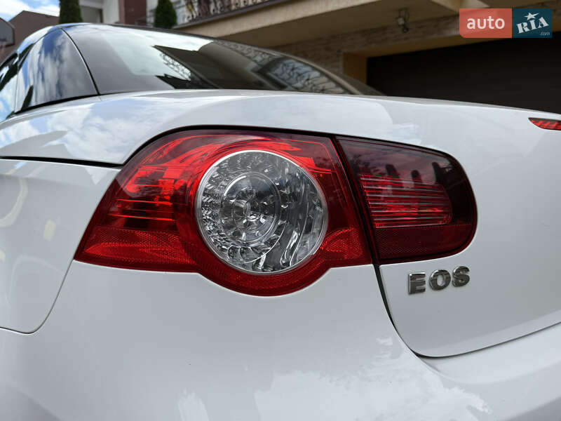 Кабріолет Volkswagen Eos 2009 в Чернівцях