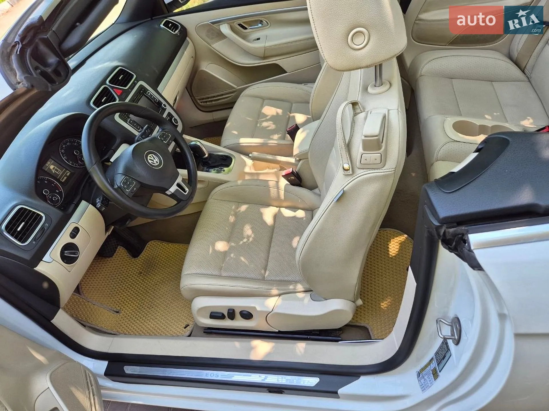 2011 Volkswagen Eos - мініатюра 9