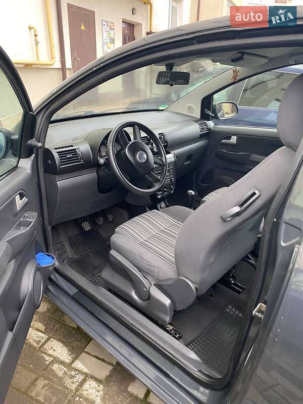 Хетчбек Volkswagen Fox 2005 в Івано-Франківську