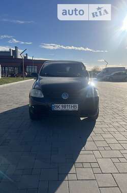 Хэтчбек Volkswagen Fox 2007 в Здолбунове