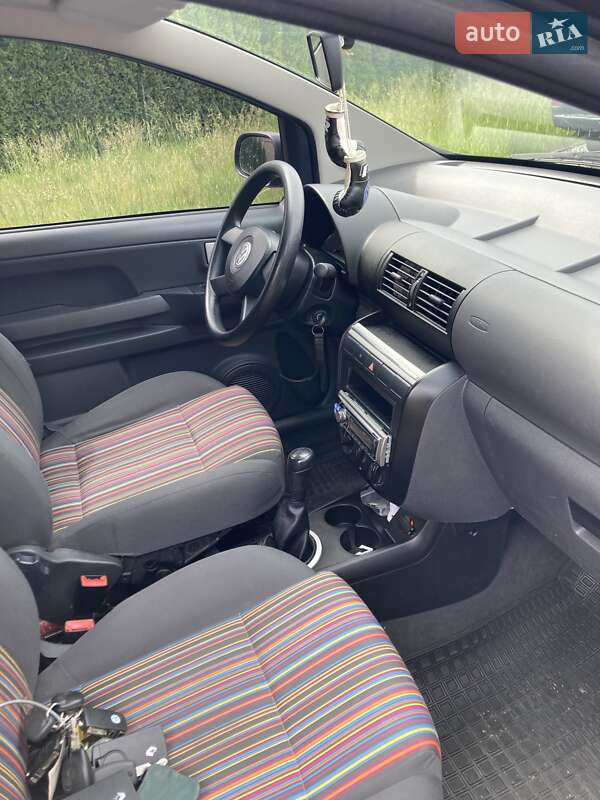 Хетчбек Volkswagen Fox 2006 в Луцьку