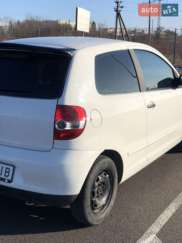 Хетчбек Volkswagen Fox 2010 в Рівному