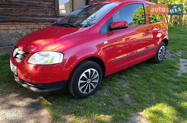 Хэтчбек Volkswagen Fox 2006 в 