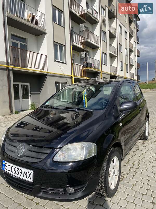 Хетчбек Volkswagen Fox 2008 в 