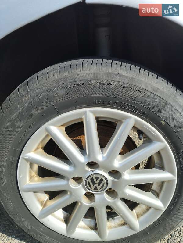 Хетчбек Volkswagen Fox 2005 в Харкові