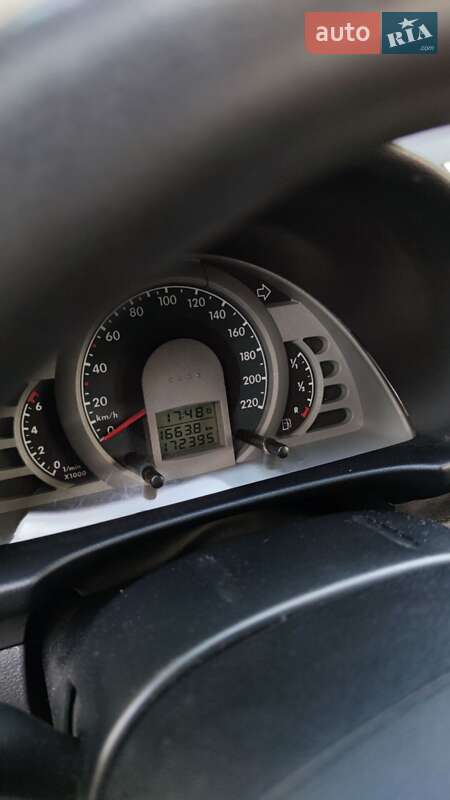 Хетчбек Volkswagen Fox 2010 в Вінниці