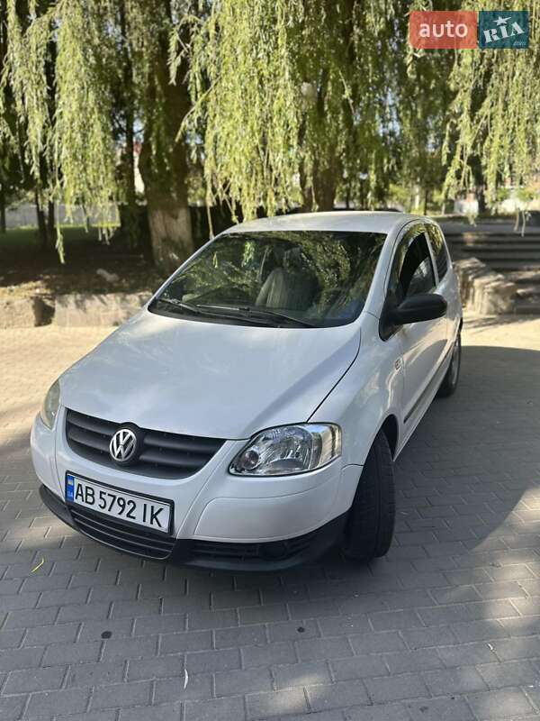 Хэтчбек Volkswagen Fox 2010 в Виннице