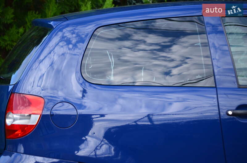Хэтчбек Volkswagen Fox 2005 в Хусте