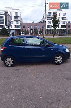 Хэтчбек Volkswagen Fox 2011 в  фото 4 Хэтчбек Volkswagen Fox 2011 в