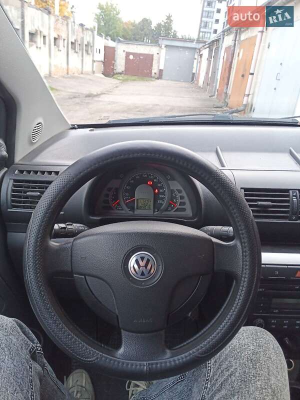 Хэтчбек Volkswagen Fox 2011 в Львове