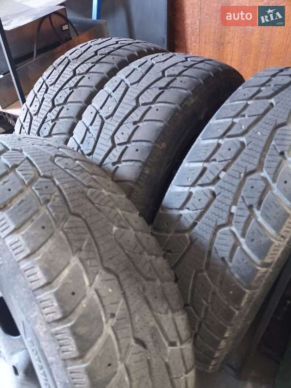 Хэтчбек Volkswagen Fox 2011 в Львове