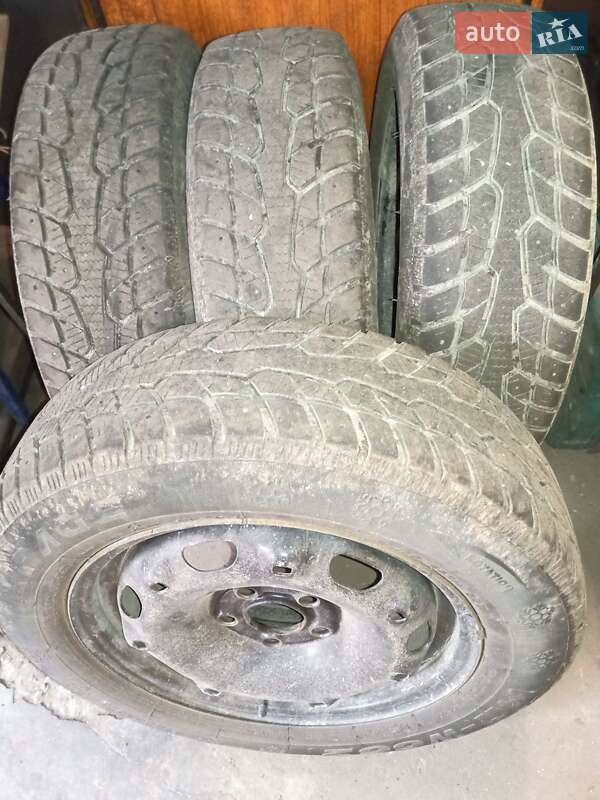 Хэтчбек Volkswagen Fox 2011 в Львове