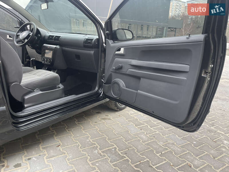 Хэтчбек Volkswagen Fox 2005 в Тернополе