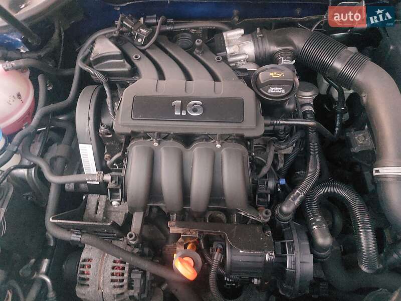 Хэтчбек Volkswagen Gol 2005 в Калиновке