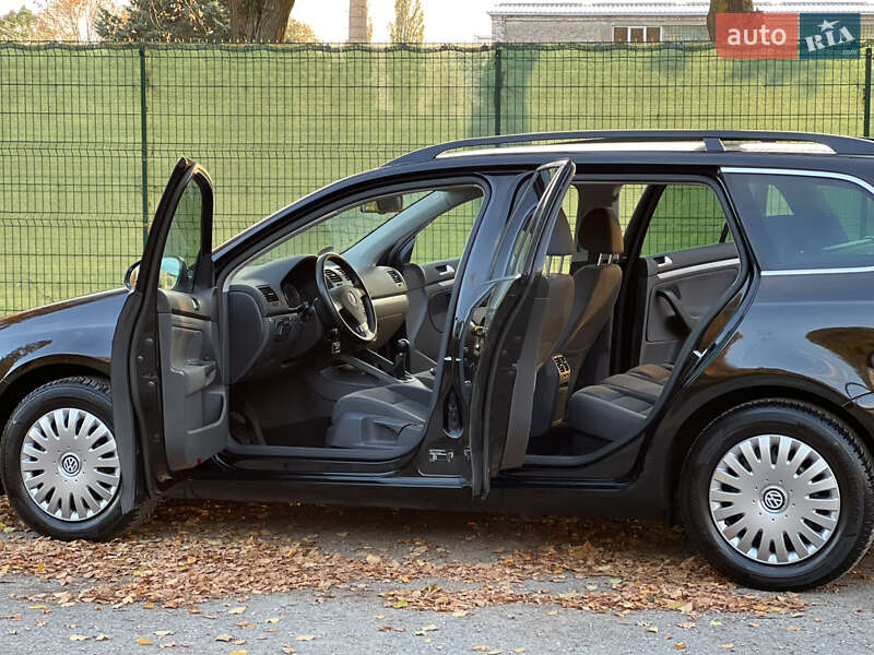 Хетчбек Volkswagen Gol 2010 в Тернополі