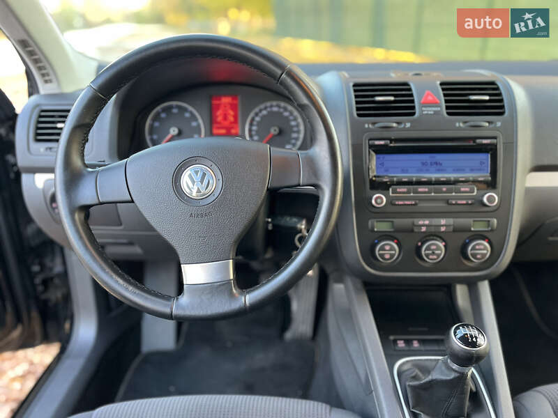 Хетчбек Volkswagen Gol 2010 в Тернополі