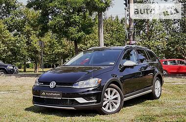 Volkswagen Golf Alltrack 2017