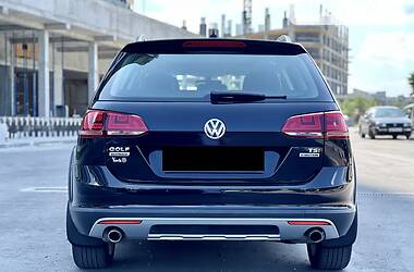 Универсал Volkswagen Golf Alltrack 2016 в Днепре