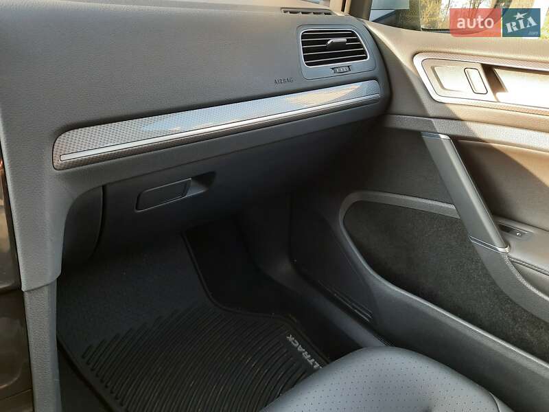 Универсал Volkswagen Golf Alltrack 2018 в Львове