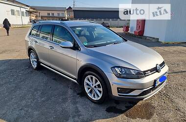 Volkswagen Golf Alltrack 2015