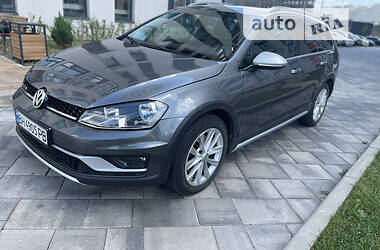 Volkswagen Golf Alltrack 2017