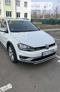 Volkswagen Golf Alltrack 2016