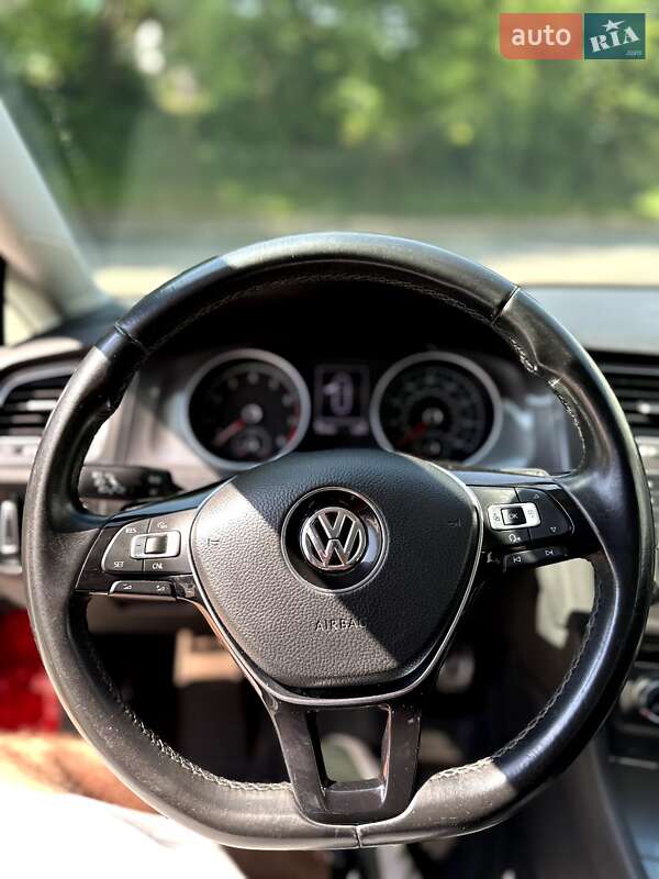 Універсал Volkswagen Golf Alltrack 2016 в Фастові