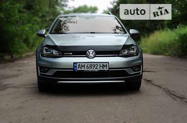Универсал Volkswagen Golf Alltrack 2015 в Бердичеве