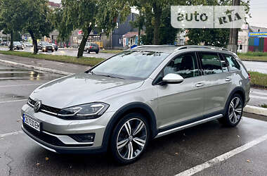 Универсал Volkswagen Golf Alltrack 2019 в Чернигове