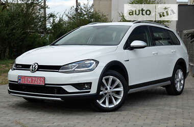 Универсал Volkswagen Golf Alltrack 2018 в Львове