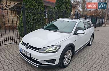 Универсал Volkswagen Golf Alltrack 2017 в Запорожье