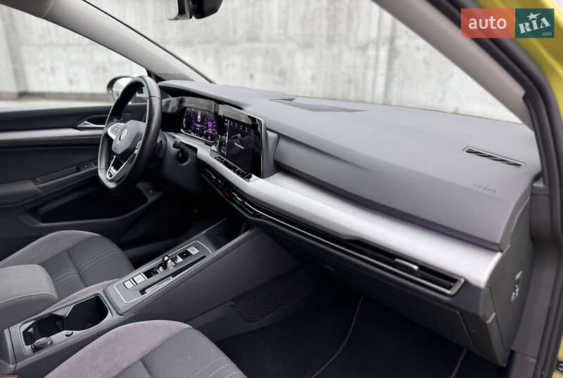 Универсал Volkswagen Golf Alltrack 2021 в Львове фото 25 Универсал Volkswagen Golf Alltrack 2021 в Львове