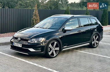 Volkswagen Golf Alltrack 2016