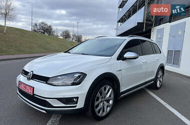 Volkswagen Golf Alltrack 2017