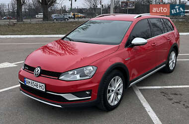 Volkswagen Golf Alltrack 2016