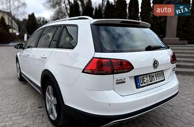 Універсал Volkswagen Golf Alltrack 2015 в Кременці