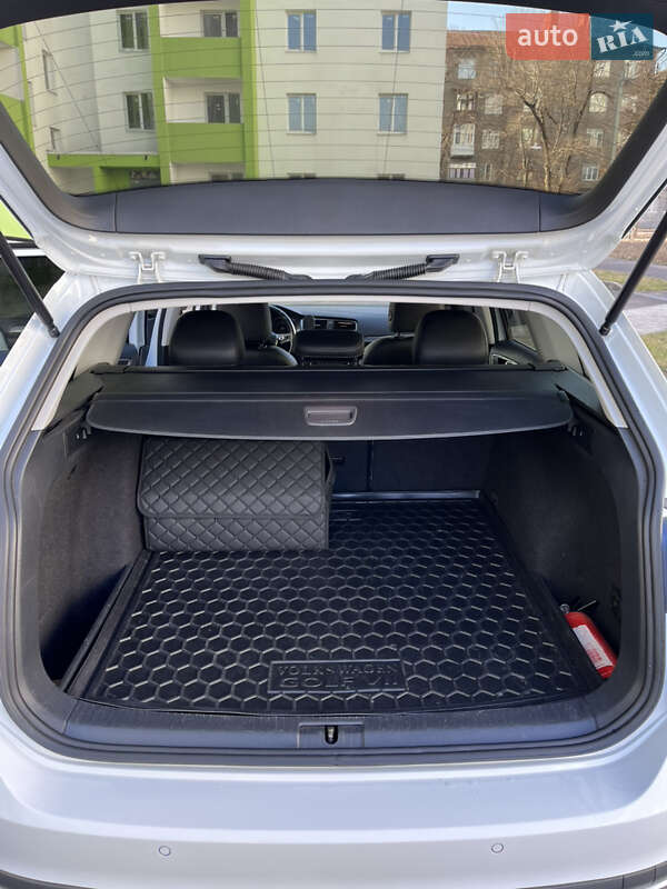Универсал Volkswagen Golf Alltrack 2016 в Харькове