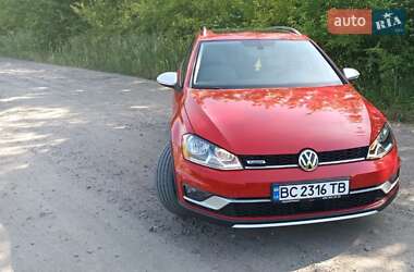 Універсал Volkswagen Golf Alltrack 2016 в Львові