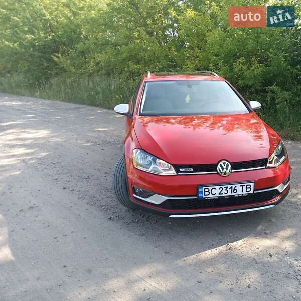 Volkswagen Golf Alltrack 2016