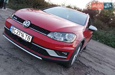 Універсал Volkswagen Golf Alltrack 2016 в 