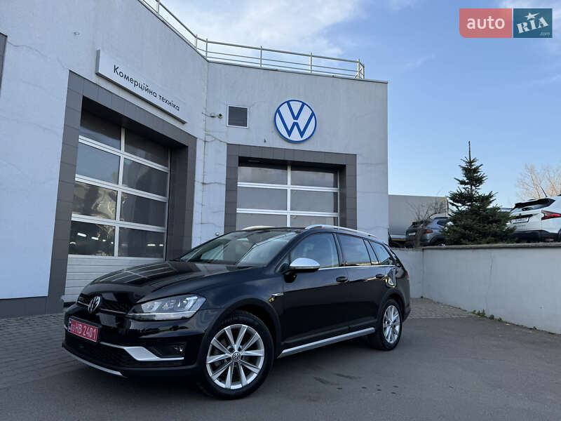 Универсал Volkswagen Golf Alltrack 2016 в Ровно